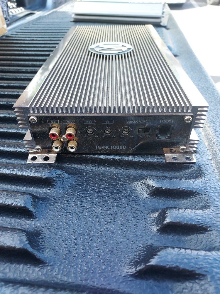 Memphis 16 MC 1000d Monoblock Amplifier