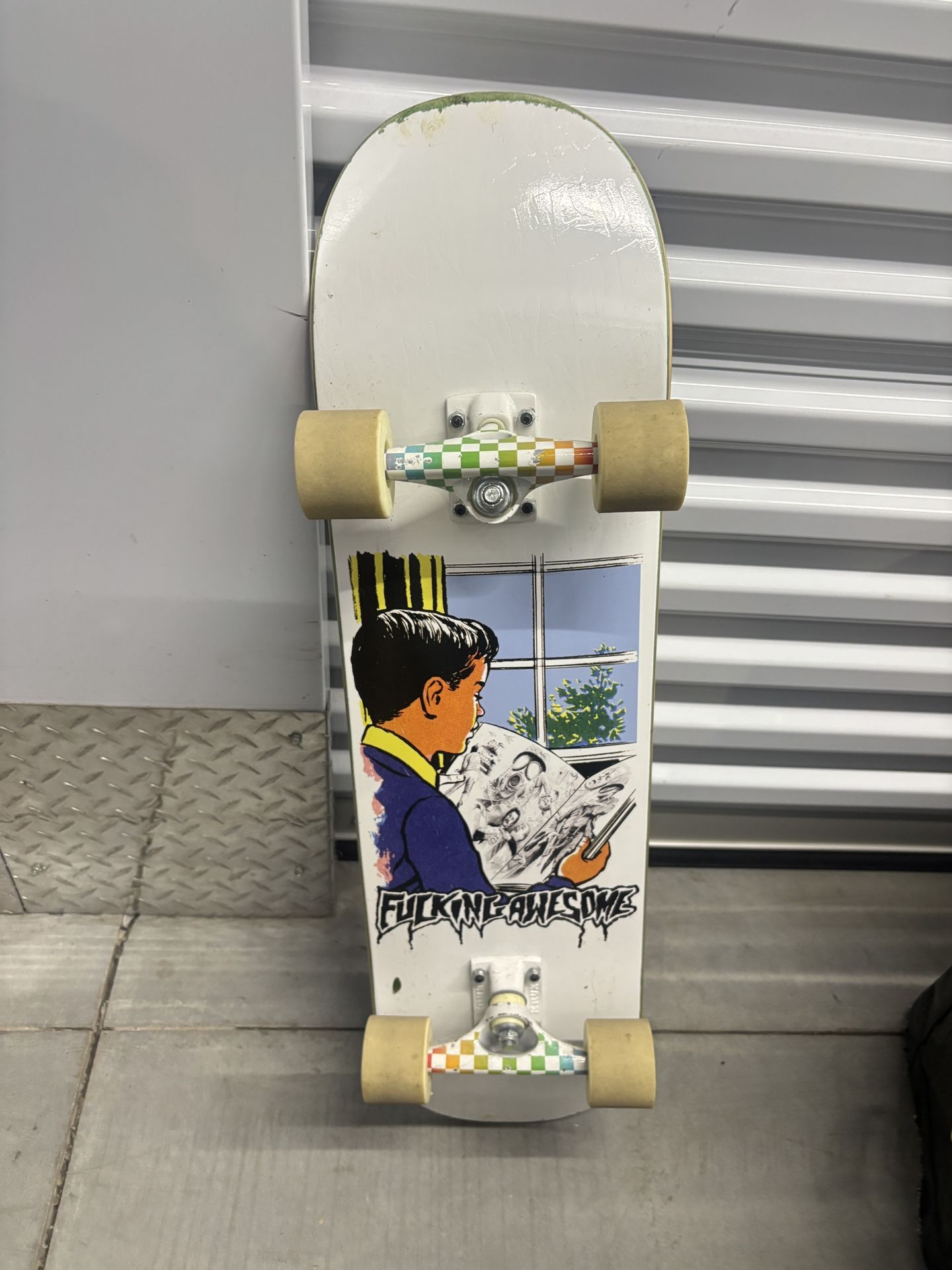 complete Skateboard with Gold Coast wheels