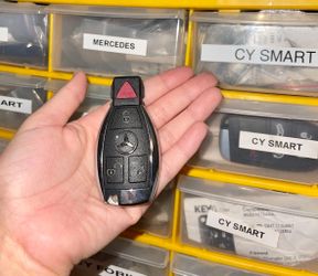 Mercedes Key Fob & Program 