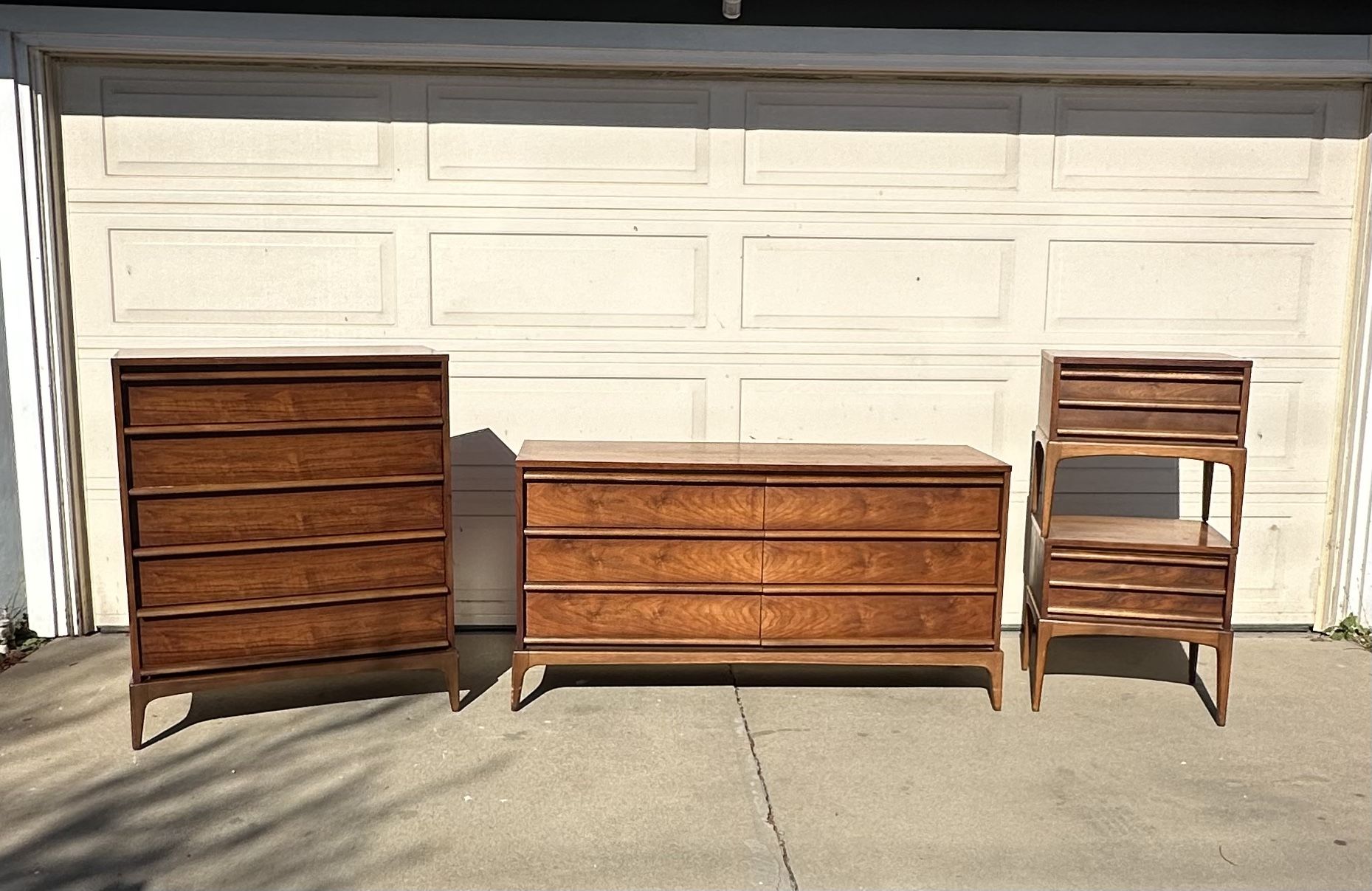 MCM Lane Rhythm Walnut Bedroom Set