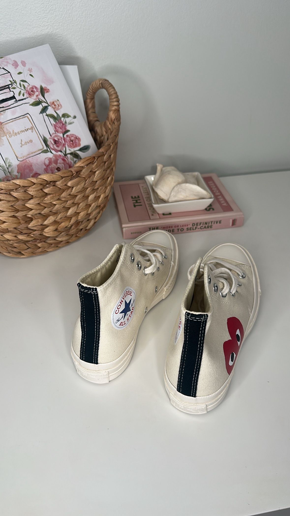 Converse