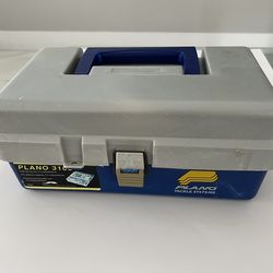 Plano Tackle Box with Single Level Tray, Model: 3100