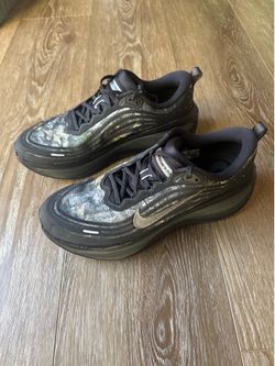 Nike vomero plus CM size 13