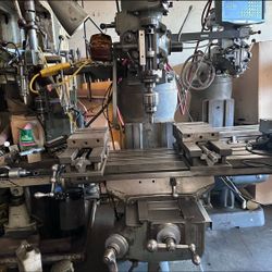 Bridgeport Mill Machine