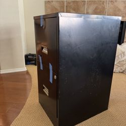 SteelWorks Black 2-Drawer Filing Cabinet