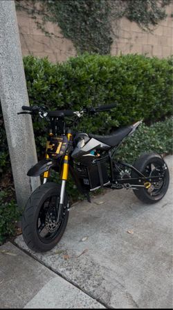 Fully Modded Razor (Trades Considered)