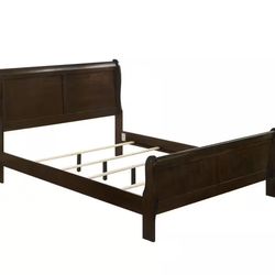 Queen sleigh bed frame and dresser set