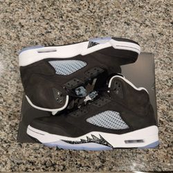 Jordan 5 Retro Moonlight Size 12