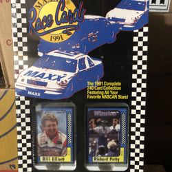 MAXX Racing Cards Complete Sets