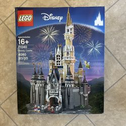 LEGO DISNEY CASTLE