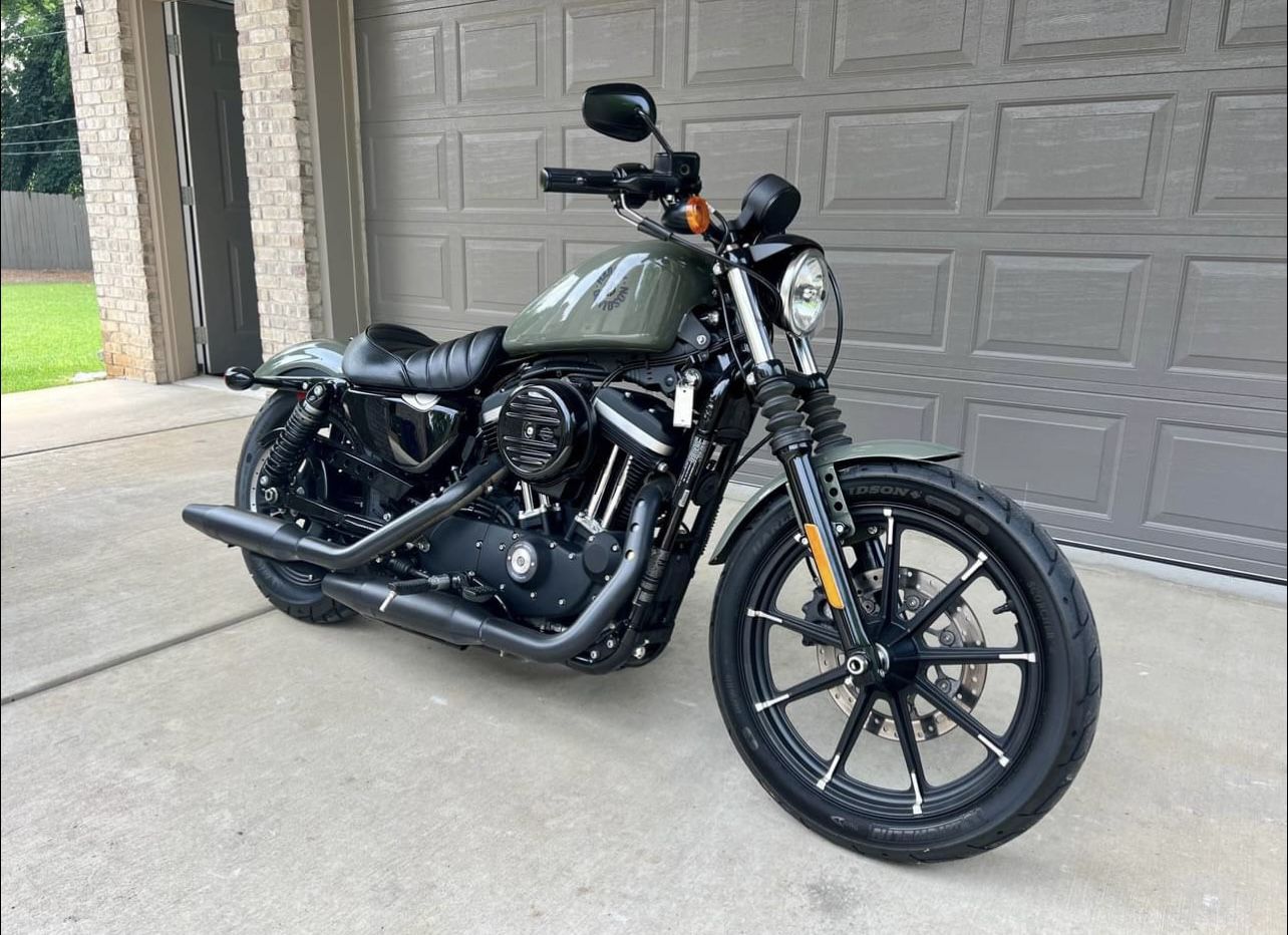 2021 Harley-Davidson XL883N Iron