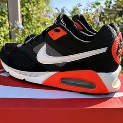 Nike Air Max IVO