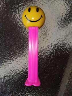 Smiley Face Collectable Pez