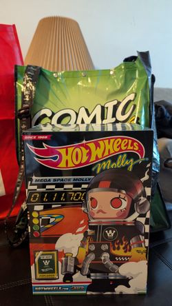 SDCC 2025 Hot Wheels Mega Space Molly