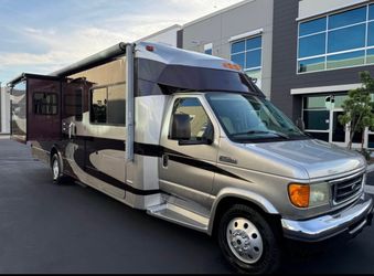 2008 Wennabago Aspect RV