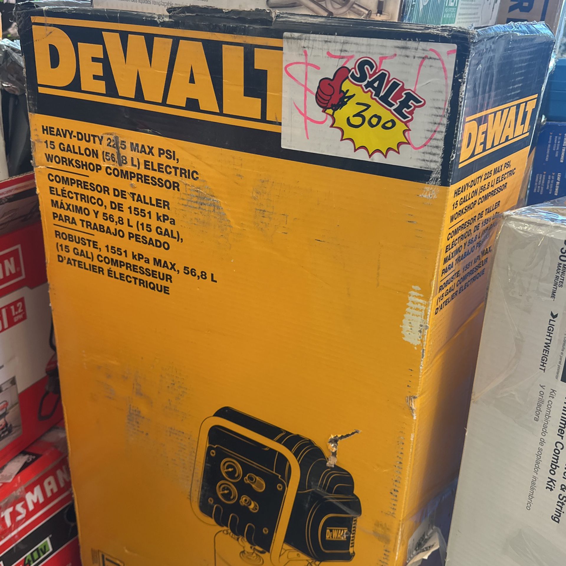 DeWalt Heady Duty 225psi Electric Compressor 