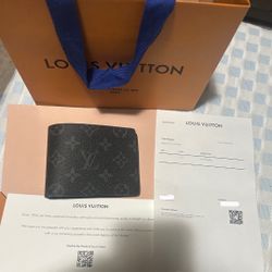 Louis Vuitton Men’s Wallet 