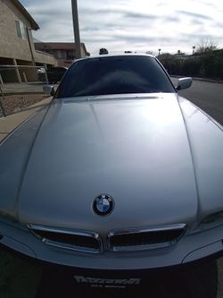 CAR TINTING WINDOWS