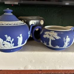 Wedgwood Jasperware Sugar Bowl and Creamer Set