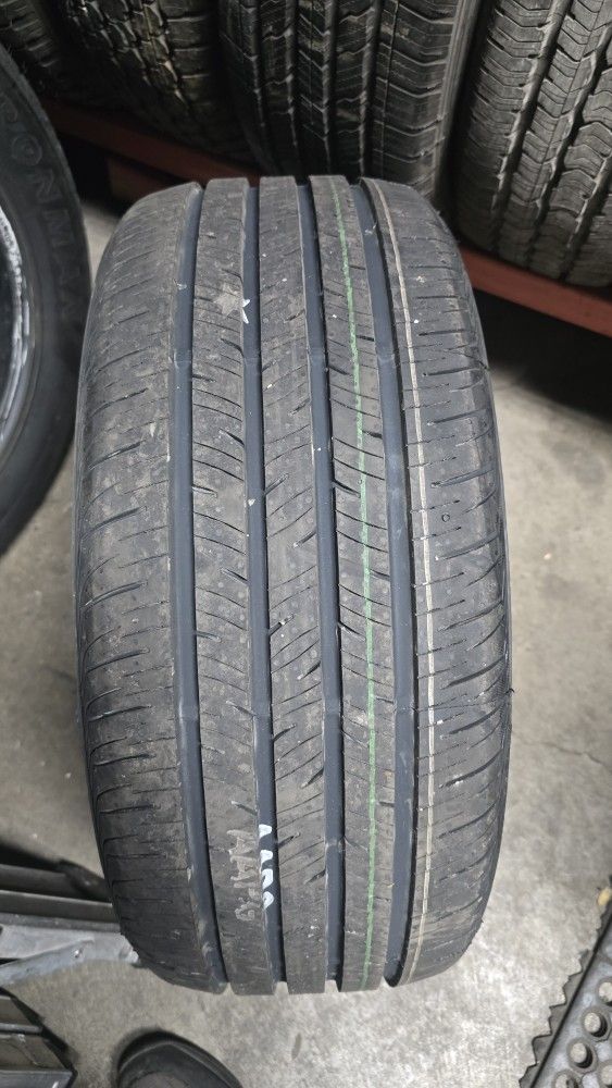 235 45 18 Continental