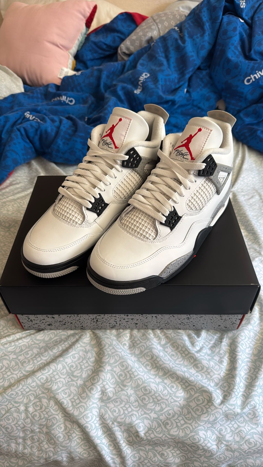 Jordan 4 White Cement