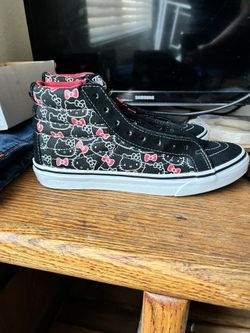 Hello Kitty Vans