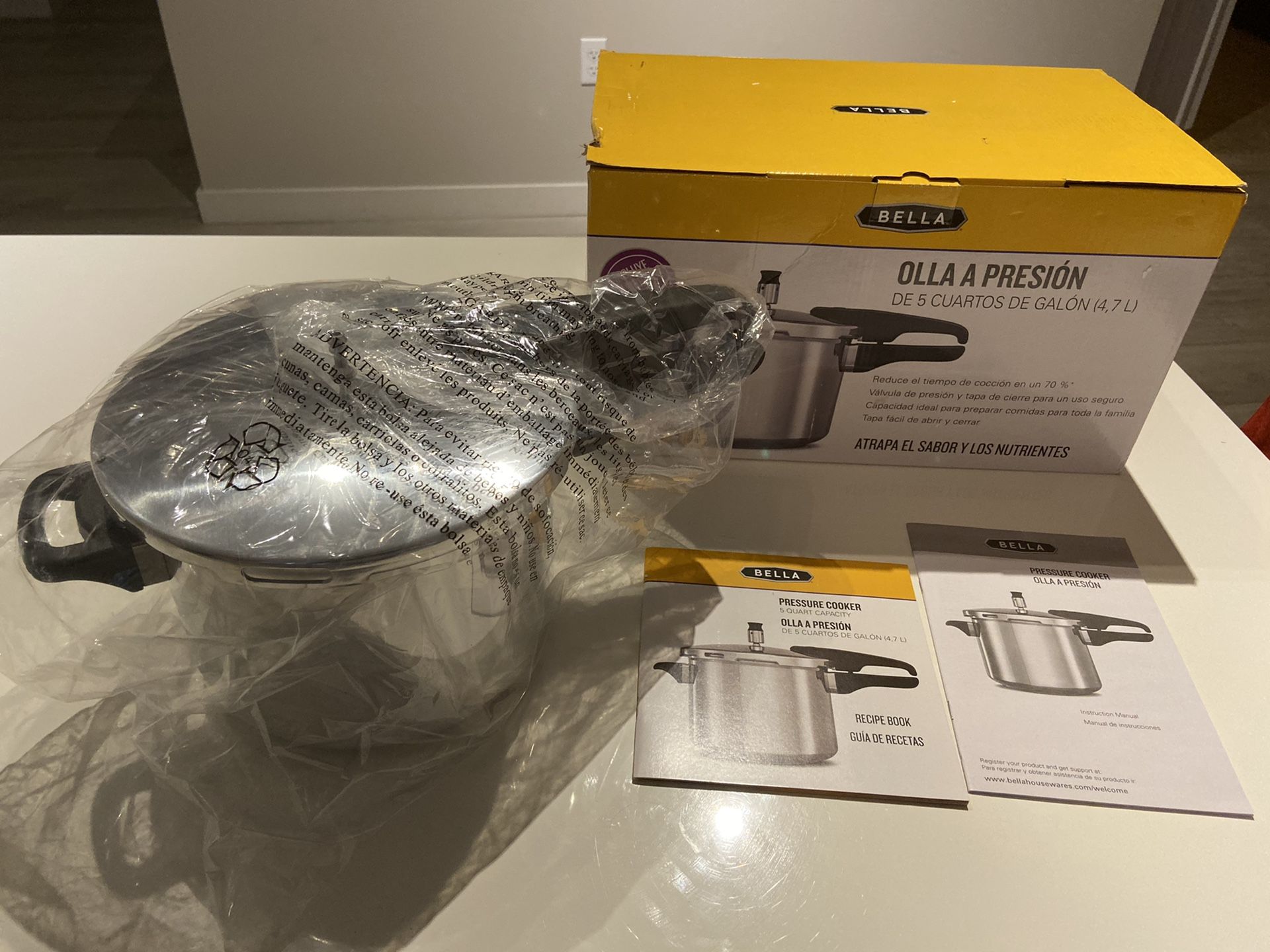 Nuwave Pressure Cooker For Sale for Sale in Port St. Lucie, FL - OfferUp