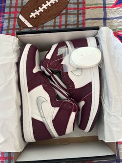 Jordan 1 Bordeaux new