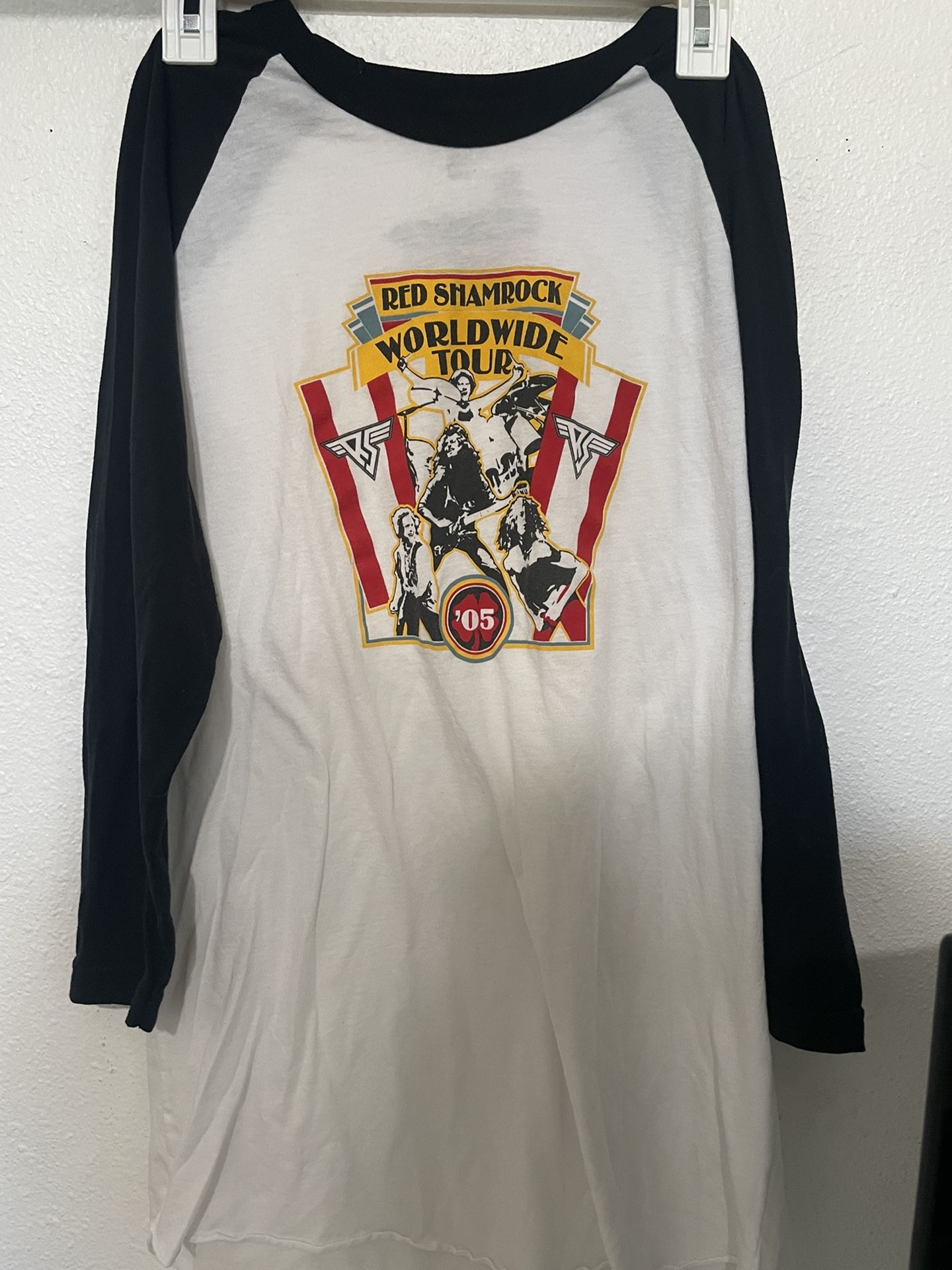 Red Shamrock World Wide Tour Baseball Tee