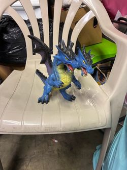 Dragon toy