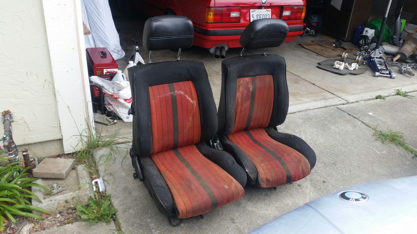 VW MK1 Golf GTI Black-Red stripe (Code: KL) Front Seats