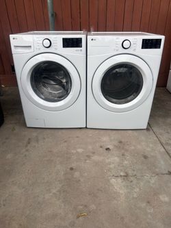 Kenmore washer and electric dryer