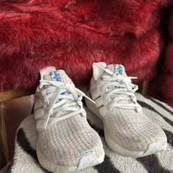 Adidas UltraBoost Women's – White Multi-Color | Barely Worn | US Size 6