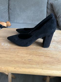 Woman’s Suede High Heel Shoe Mark Fisher Size 6m,  Color Black