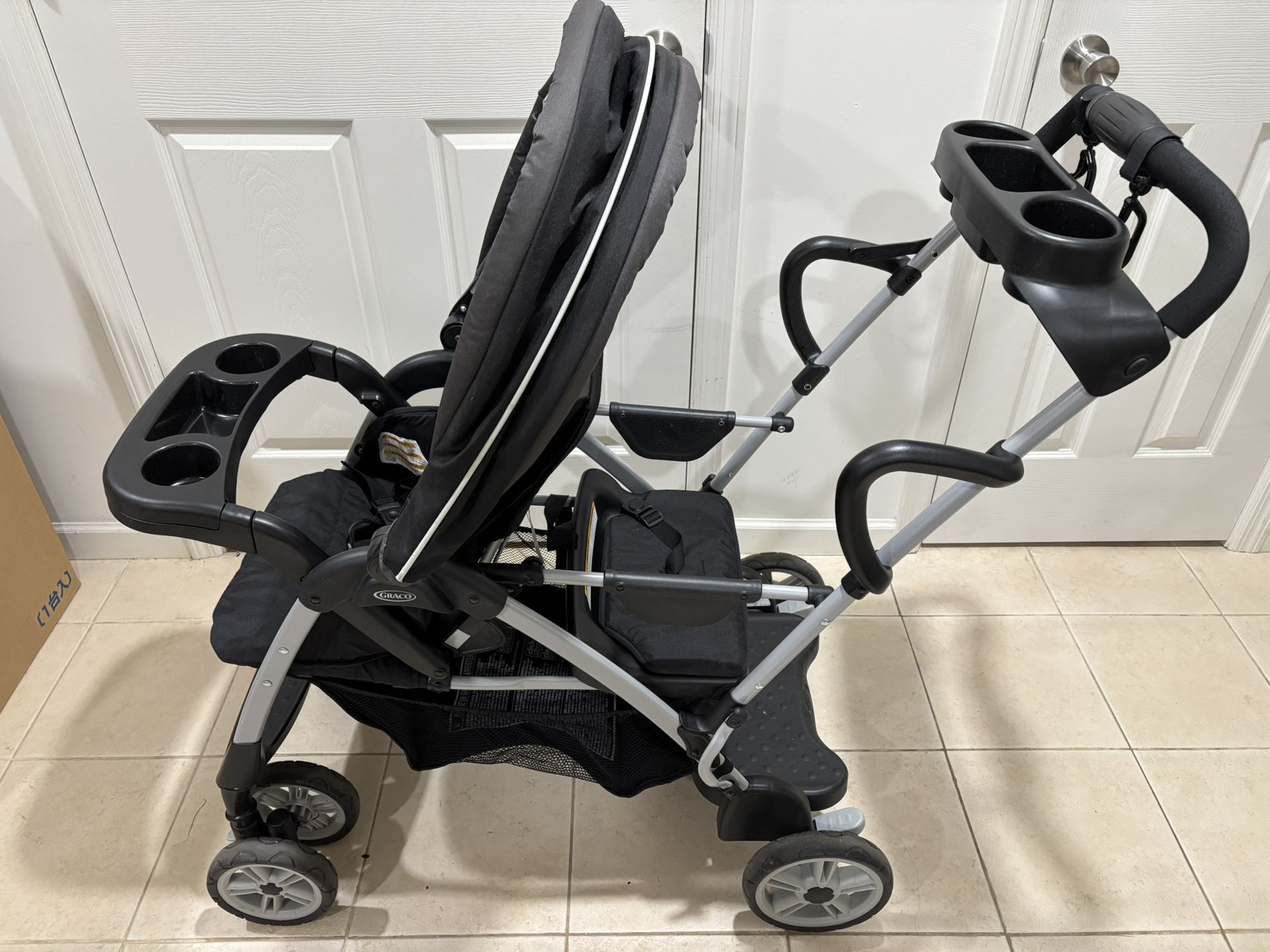 Graco Ready2Grow Double Stroller + NEW Rain Cover + Disney Travel Bag