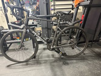 Specialized Road Bike with Disc Brakes