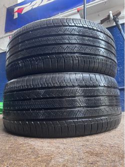 265/45R20 Michelin Latitude all season tires
