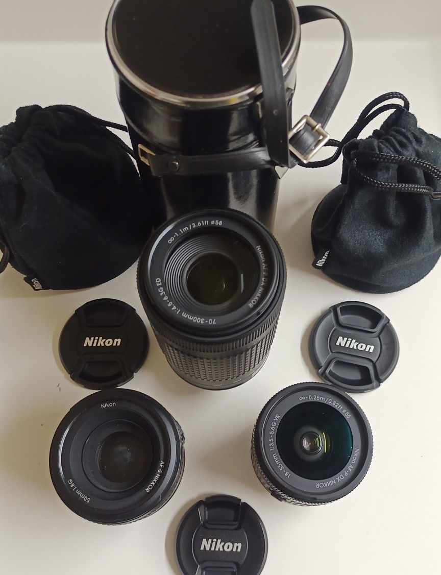 3 Nikon DSLR AF lenses (Also Work with Nikon SLR Camera)