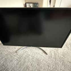LG 32 Inch Monitor 