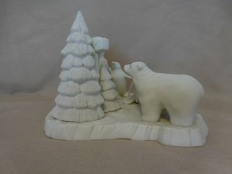 Dept 56 Snowbabies "This Is Where We Live" Penguin Walrus Bear The Pole 9x7x5.5