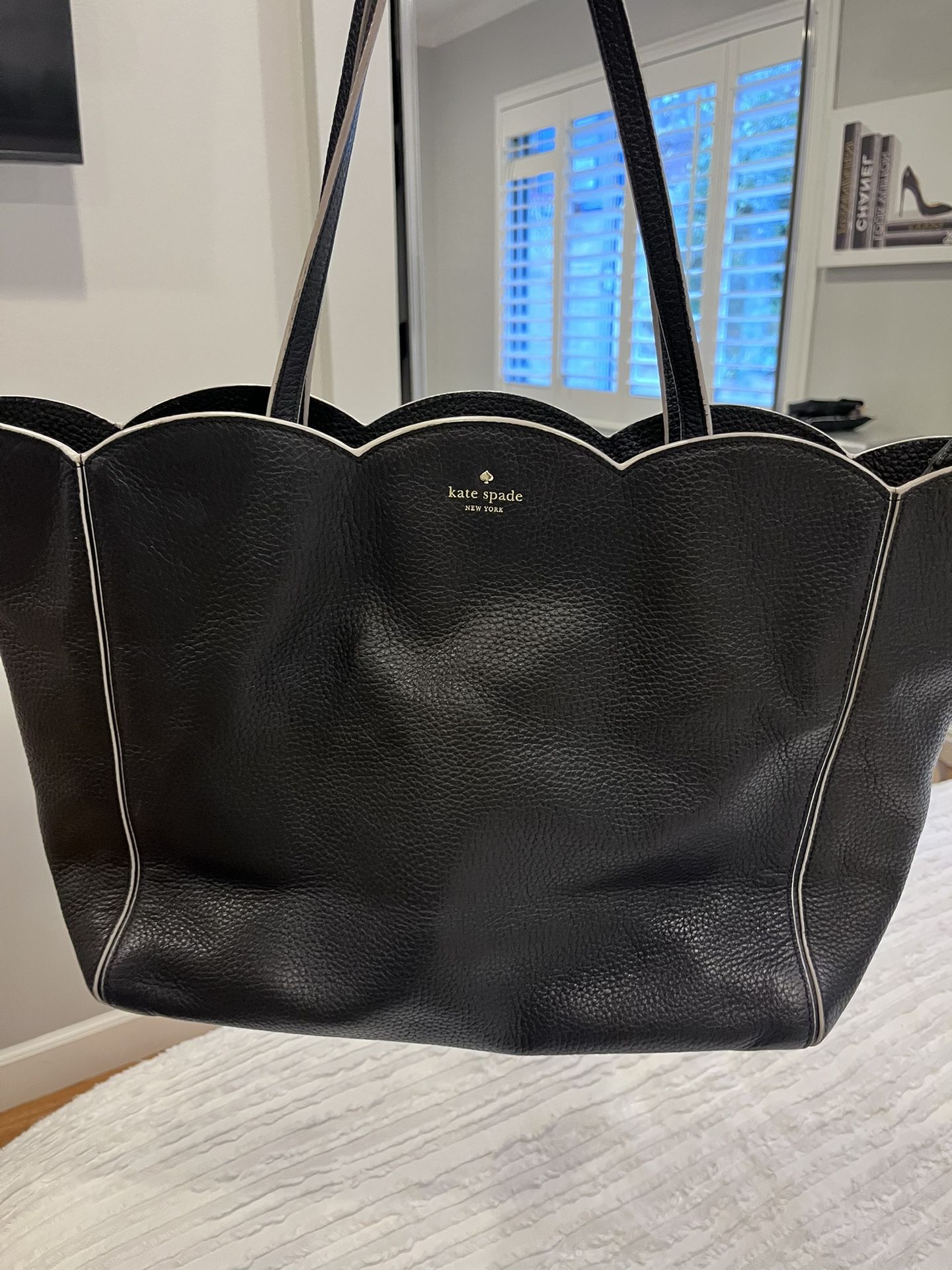 Black leather tote
