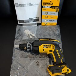 DEWALT XR 20V Screw Gun (DCF630B)