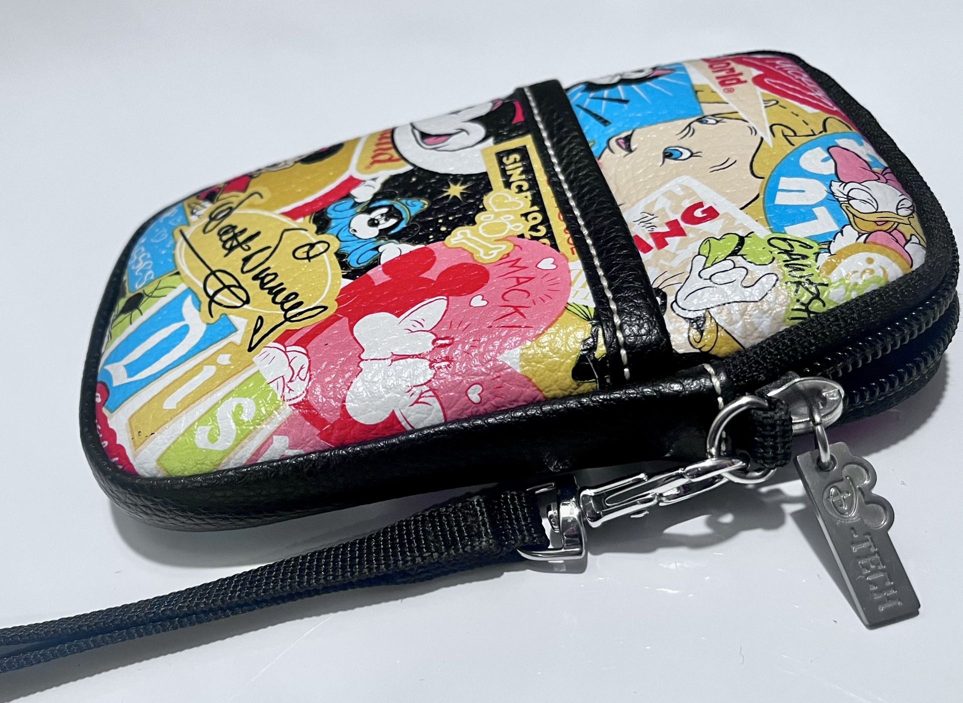 Disney Parks Original D-Tech Padded mini phone wristlet case clutch purse costume Halloween travel