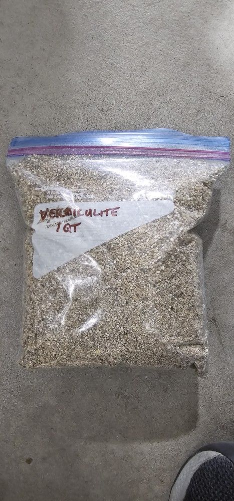 Vermiculite 1 QT