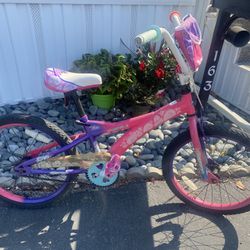 Girls’ Huffy Bicycle 