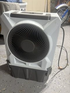 Hessaire Swamp Cooler MC-12 brand new