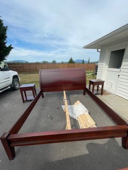 King size wooden bed