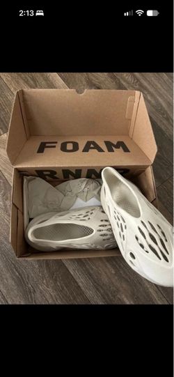 YEEZY FOAM RUNNER