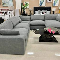 Elyza Linen Sectional Set
5 Piece 