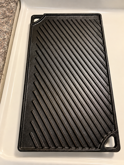 Lodge Pro-Grid Reversible Cast Iron Grill & Griddle – Excellent Condition